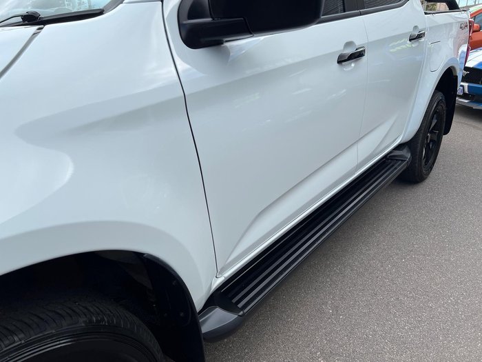 2025 Isuzu D-MAX X-RIDER