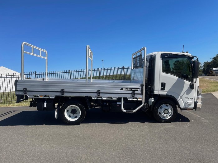 2026 Isuzu Npr 45/65-175 Dt D28 Trade Pack (Pre-Order) NPR 45/65-175 DT D28 Trade Pack