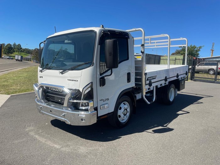 2026 Isuzu Npr 45/65-175 Mt D28 Trade Pack