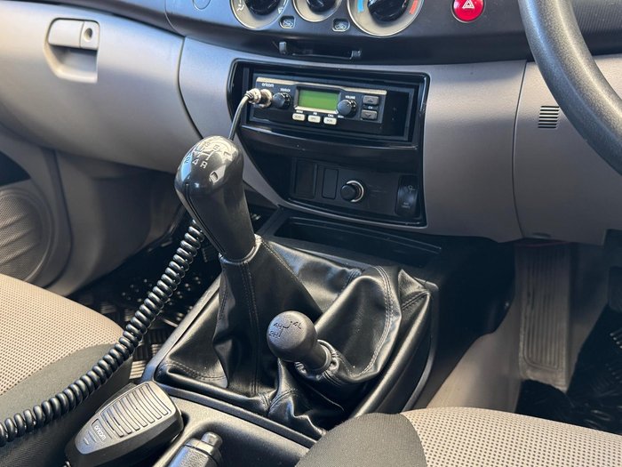 2014 Mitsubishi Triton GLX