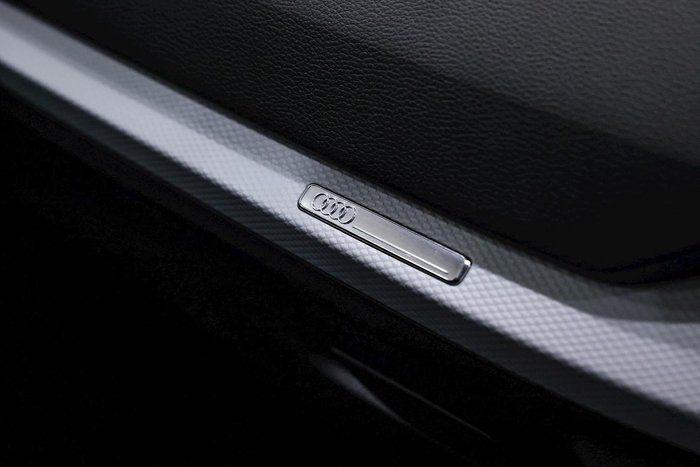 2019 Audi Q2 35 TFSI design GA MY19 Vegas Yellow