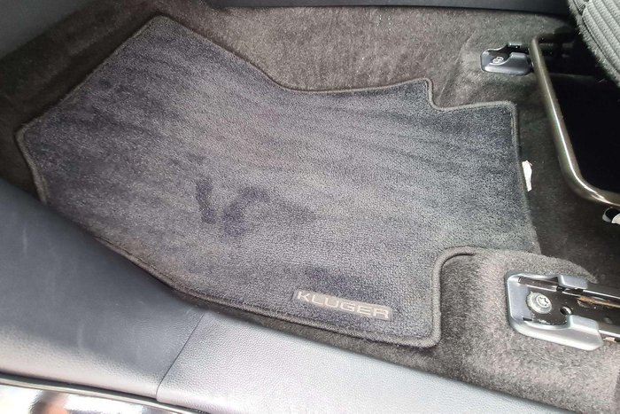 2023 Toyota Kluger GX