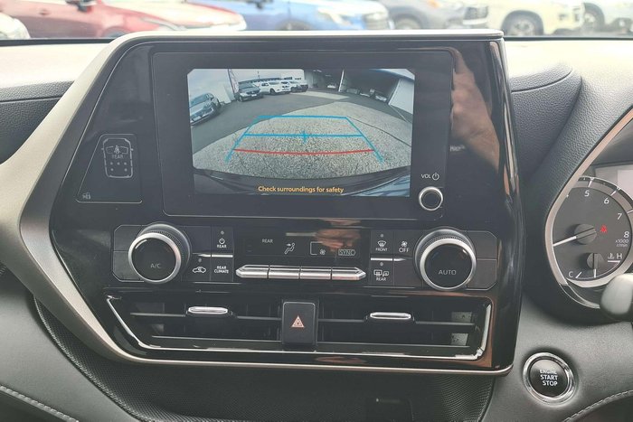 2023 Toyota Kluger GX