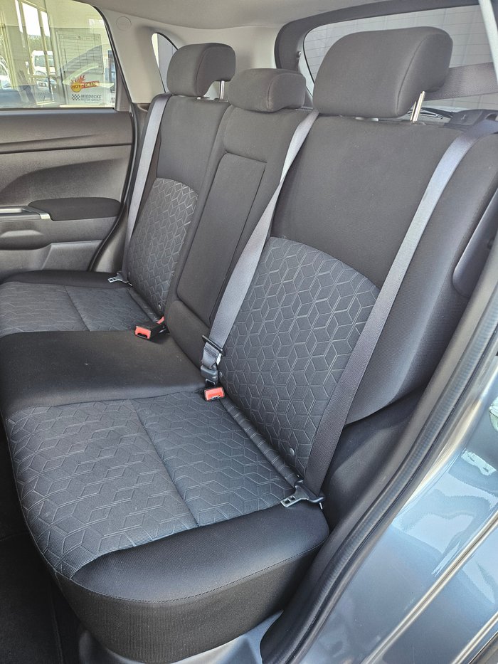 2022 Mitsubishi ASX LS