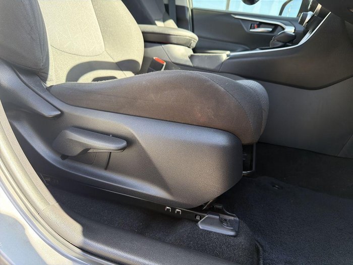 2020 Toyota RAV4 GXL