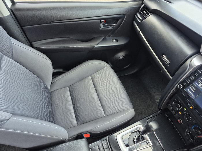 2022 Toyota Fortuner GX