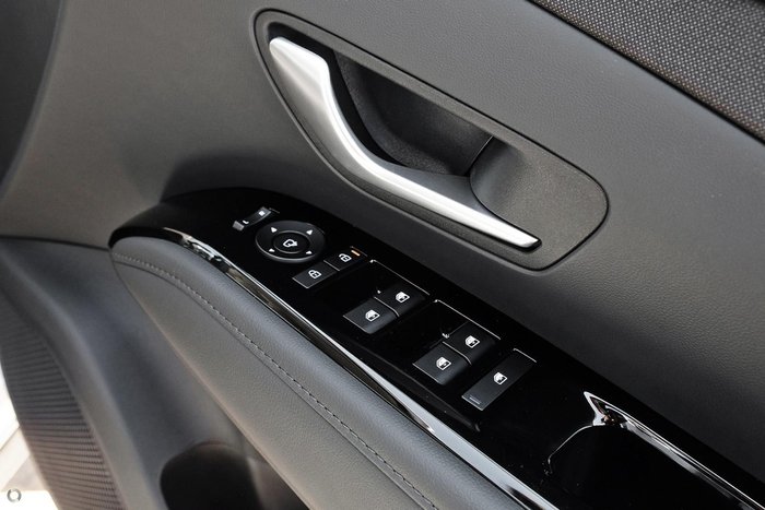 2025 Hyundai Tucson Hybrid