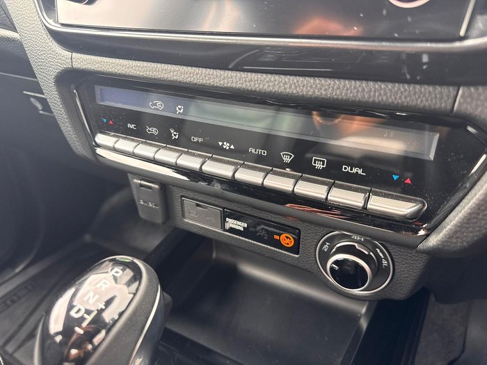 2025 Isuzu D-MAX X-TERRAIN