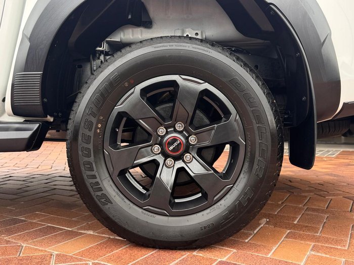 2025 Isuzu D-MAX X-TERRAIN