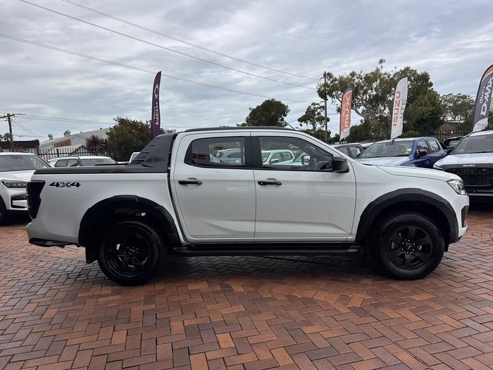 2025 Isuzu D-MAX X-TERRAIN