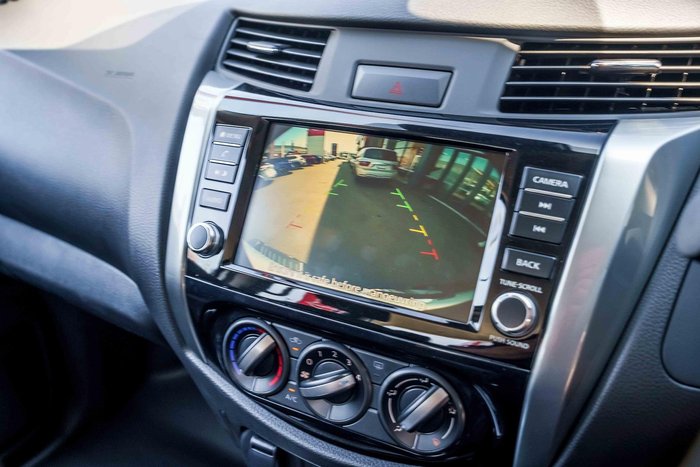 2025 Nissan Navara SL D23 MY25 4X4 Dual Range Solid White