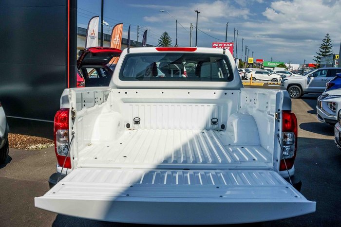 2025 Nissan Navara SL D23 MY25 4X4 Dual Range Solid White