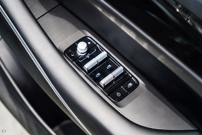 2025 Geely Starray EM-i Complete