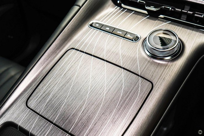 2025 Geely Starray EM-i Complete