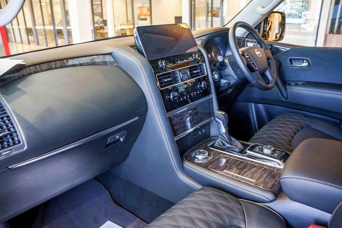 2025 Nissan Patrol Ti Y62 MY26 4X4 Dual Range Moonstone White