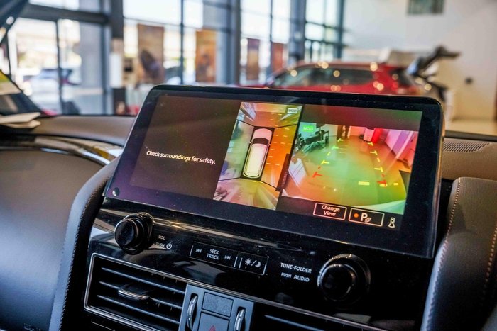 2025 Nissan Patrol Ti Y62 MY26 4X4 Dual Range Moonstone White