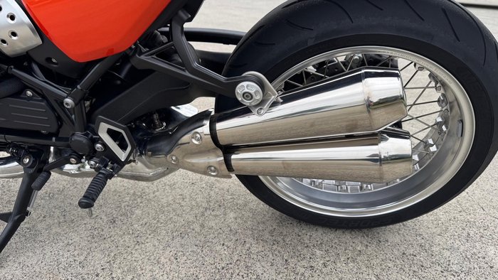 2024 BMW R 12 S R 12 Orange