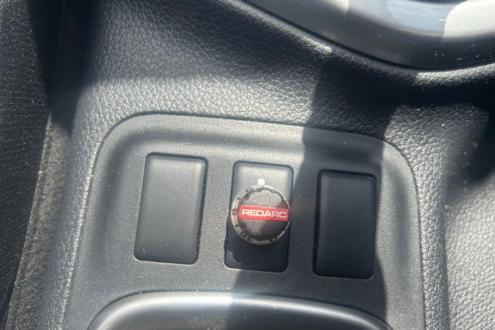 2021 Nissan Navara SL