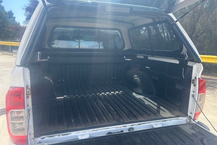 2021 Nissan Navara SL