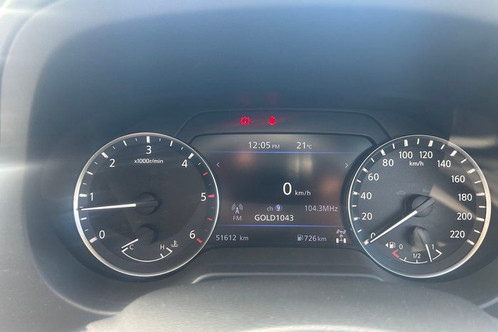 2021 Nissan Navara SL