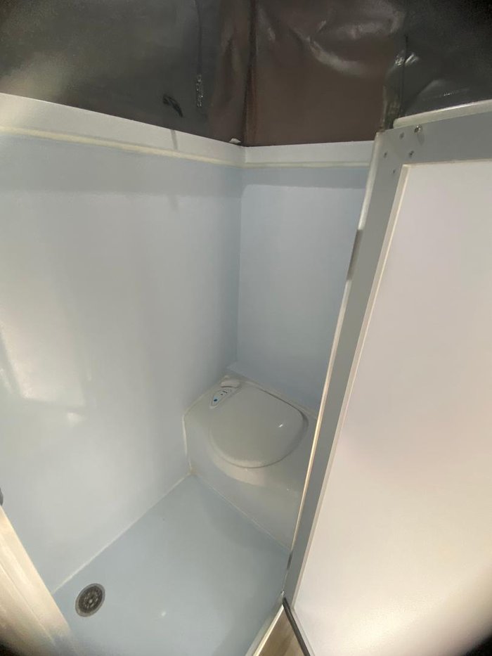 2020 Fantasy Caravan F5 A