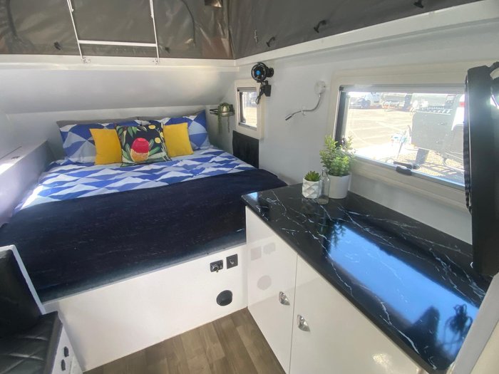 2020 Fantasy Caravan F5 A