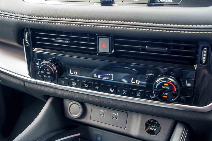 2025 Nissan X-TRAIL ST-L e-POWER