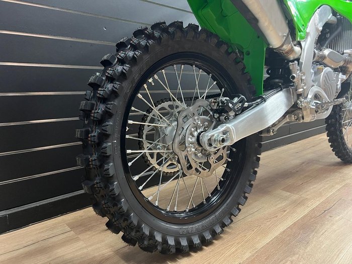 2026 Kawasaki 2026 Kawasaki KX252 MOTOCROSS Green