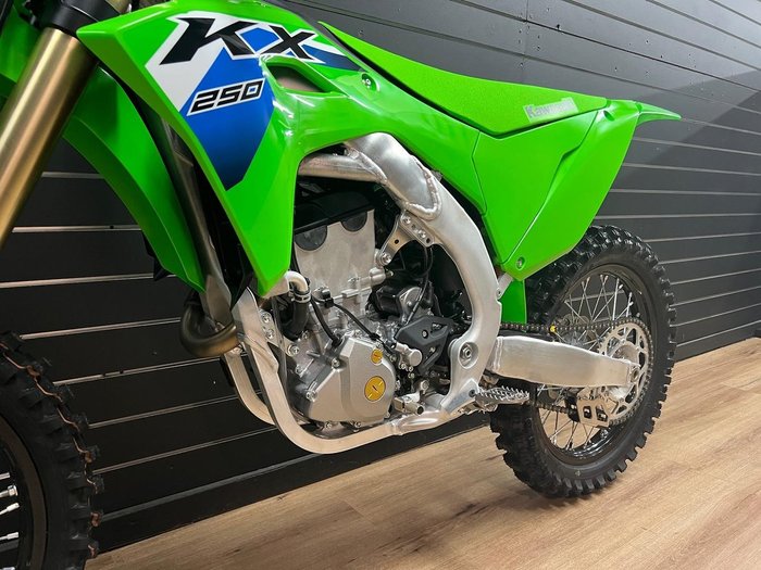 2026 Kawasaki 2026 Kawasaki KX252 MOTOCROSS Green