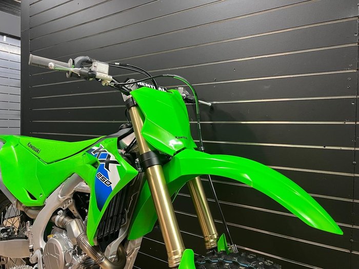 2026 Kawasaki 2026 Kawasaki KX252 MOTOCROSS Green