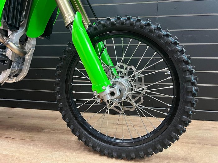 2026 Kawasaki 2026 Kawasaki KX252 MOTOCROSS Green