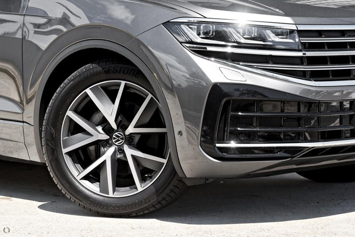 2025 Volkswagen Touareg 210TDI Elegance