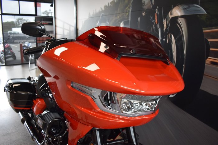 2026 HARLEY-DAVIDSON FLTRXSTSE CVO RD GLIDE ST 121