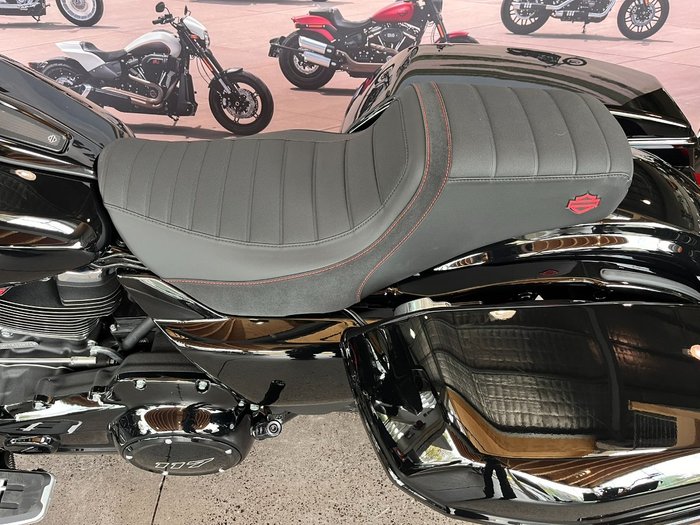 2026 HARLEY-DAVIDSON FLTRX ROAD GLIDE (117)