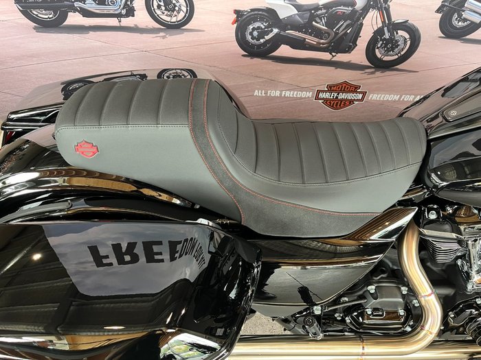 2026 HARLEY-DAVIDSON FLTRX ROAD GLIDE (117)