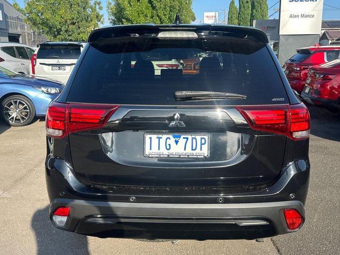 2021 Mitsubishi Outlander Black Edition