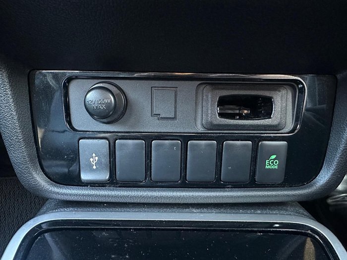 2021 Mitsubishi Outlander Black Edition