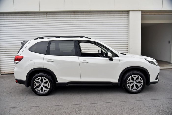 2024 Subaru Forester 2.5i