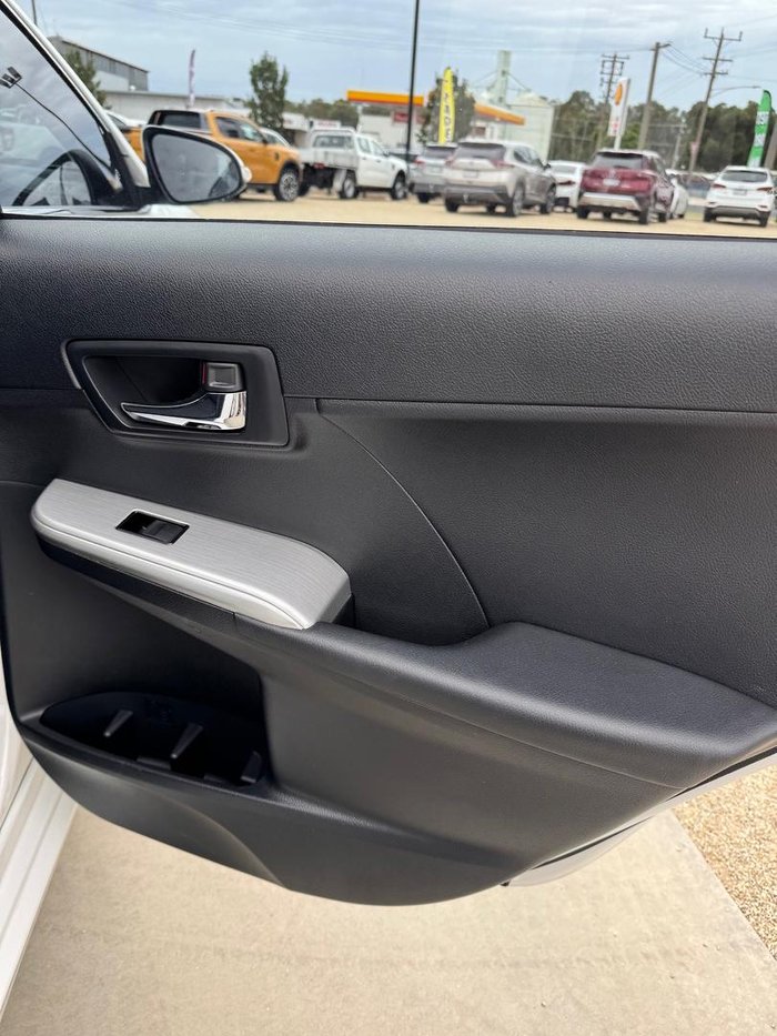 2013 Toyota Camry Hybrid H AVV50R Diamond White