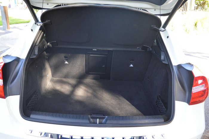 2017 Mercedes-Benz GLA-Class GLA180 X156 Cirrus White