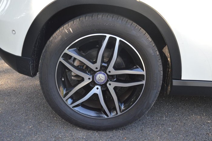 2017 Mercedes-Benz GLA-Class GLA180 X156 Cirrus White