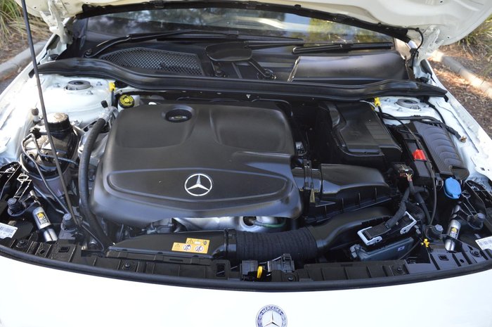 2017 Mercedes-Benz GLA-Class GLA180 X156 Cirrus White