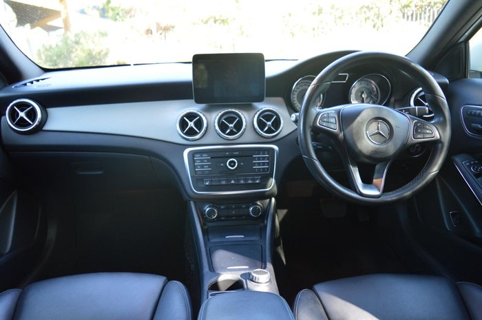 2017 Mercedes-Benz GLA-Class GLA180 X156 Cirrus White