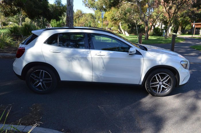 2017 Mercedes-Benz GLA-Class GLA180 X156 Cirrus White