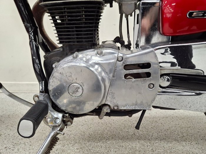 2015 Suzuki BOULEVARD S40 Red