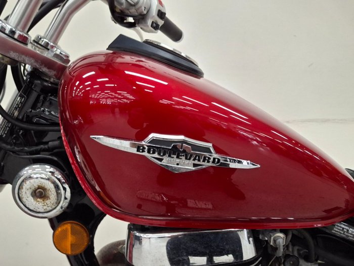 2015 Suzuki BOULEVARD S40 Red