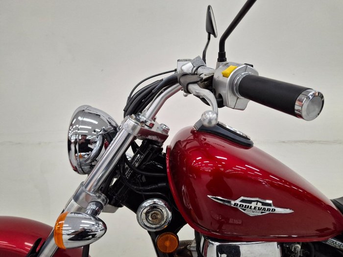 2015 Suzuki BOULEVARD S40 Red