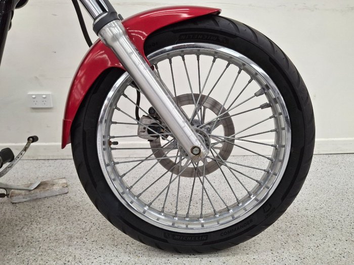 2015 Suzuki BOULEVARD S40 Red