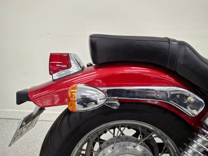 2015 Suzuki BOULEVARD S40 Red