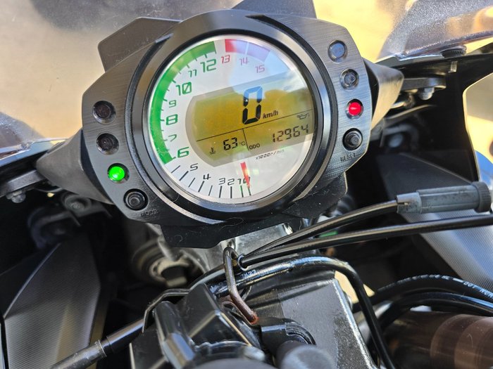 2008 Kawasaki ZX-10R (ZX1000 NINJA) Black